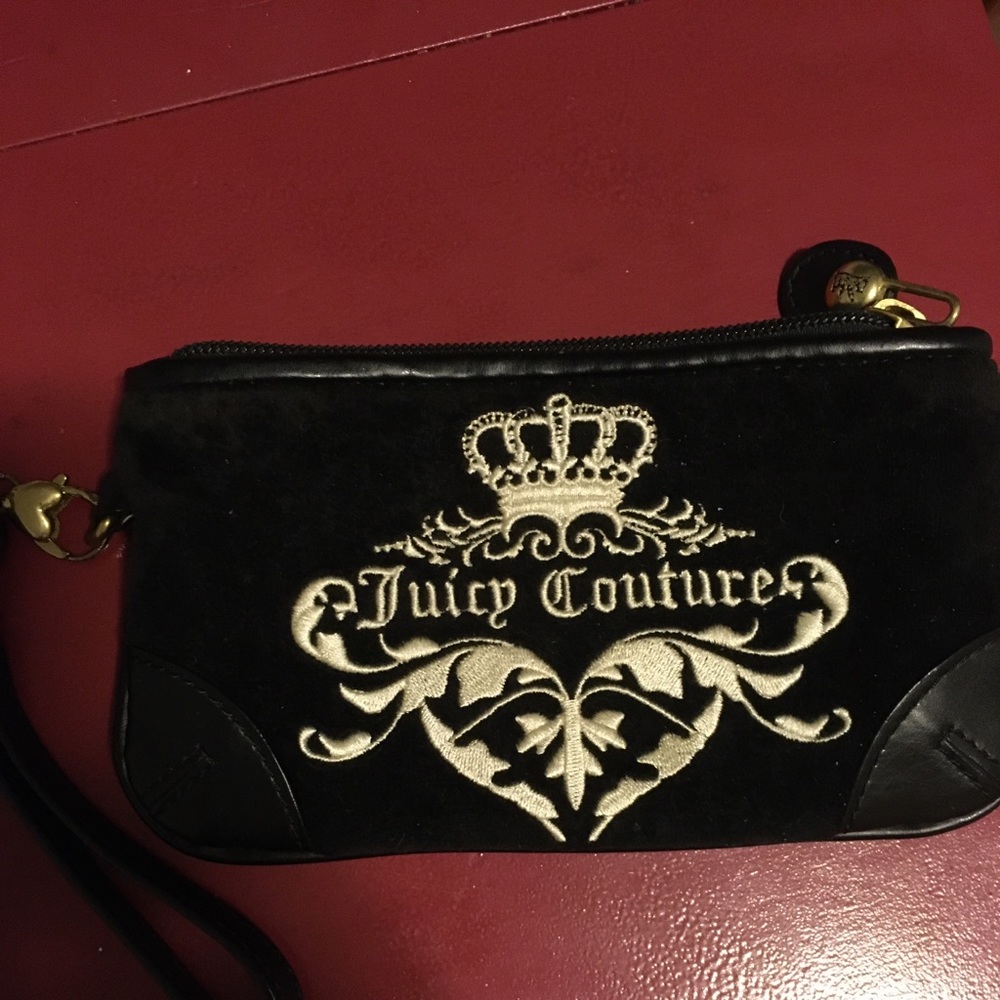 Juicy Couture wristlet/wallet